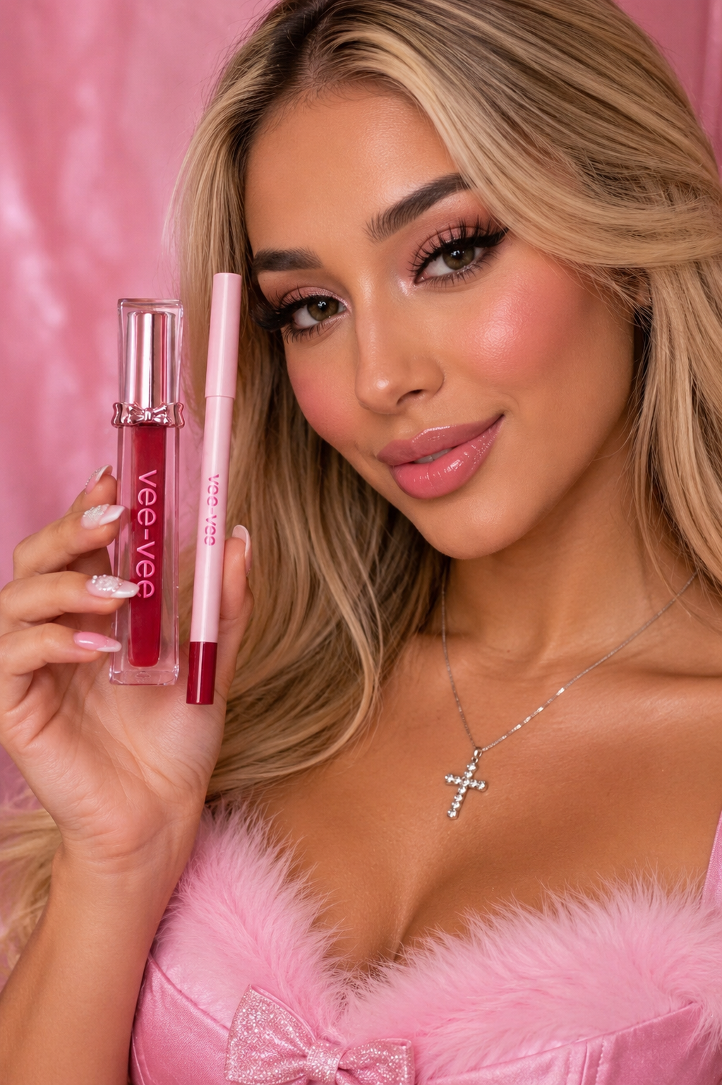 Icon in a  Red Bow Lip Kit